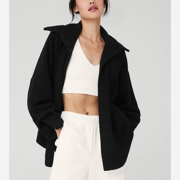 ALO Yoga Jackets & Blazers - Alo Micro Sherpa Envy Shacket
